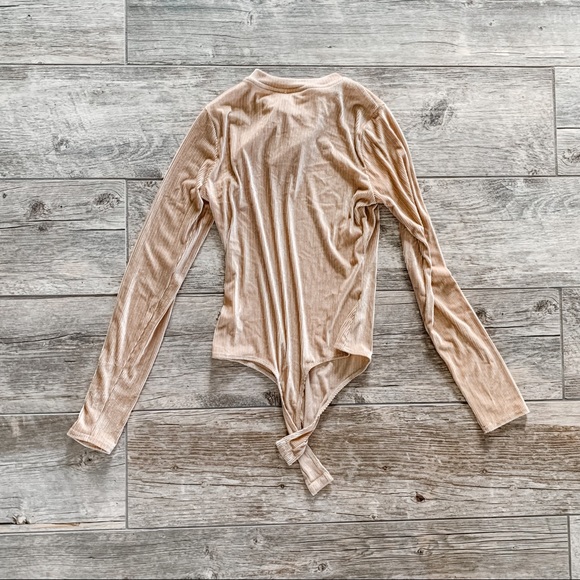 NWT Tan Long Sleeve Bodysuit - Picture 2 of 6